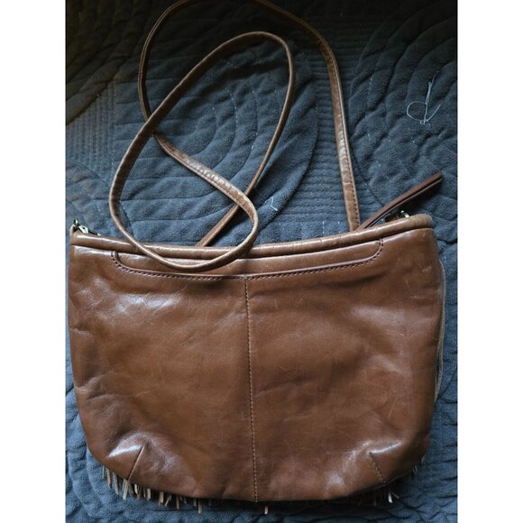 Hobo Brown Leather Fringe Crossbody Shoulder Bag With Adjustable Strap & Zipper - Picture 3 of 7